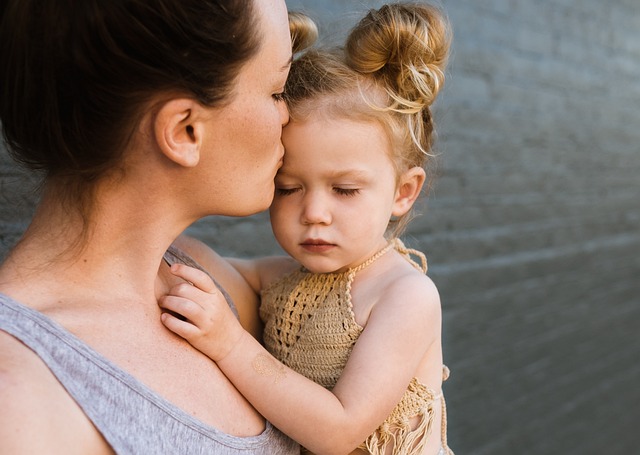 4. Nová role matky: Jak se adaptovat a najít v ní spokojenost