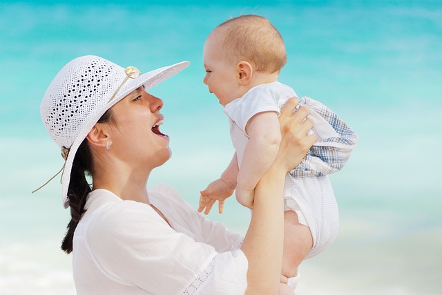 3. Nezapomeňte na důležité a praktické doplňky pro maminky během porodu a po něm